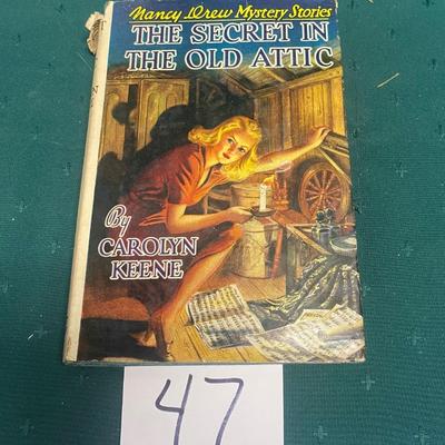 Vintage Nancy Drew Mystery
