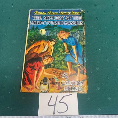 Vintage Nancy Drew Mystery