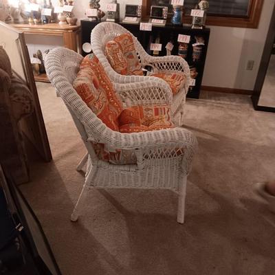 NEW WITH TAG, QUALITY INDOOR WHITE WICKER CHAIR W/CUSHION