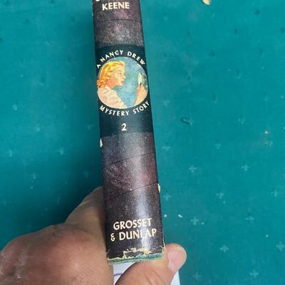 Vintage Nancy Drew Mystery