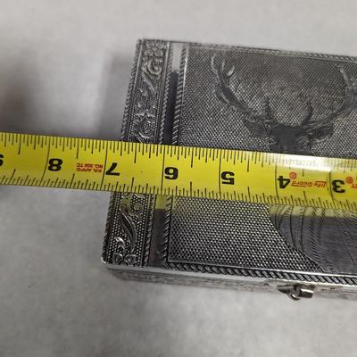Silver Handicraft Jewelry Box With Stag Design