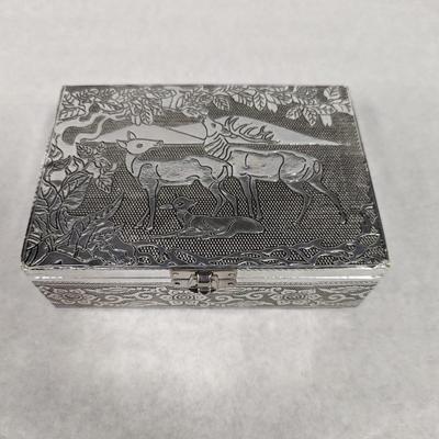 Silver Handicraft Jewelry Box Deer Design