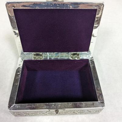 Silver Handicraft Jewelry Box Deer Design