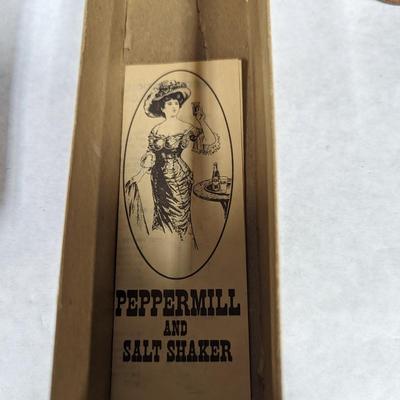 Pepsi Cola 75th Anniversary Edition Combination Salt Shaker & Pepper Mill