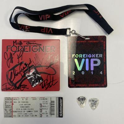 Foreigner 2014 Limited Edition VIP Collection