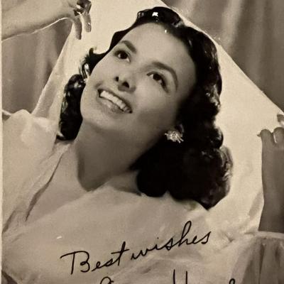 Lena Horne facsimile signed photo. 3x5 inches