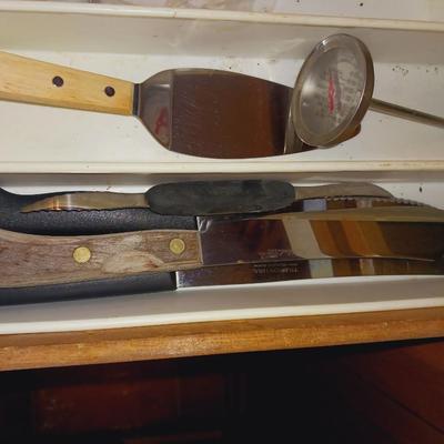 KITCHEN UTENSILS