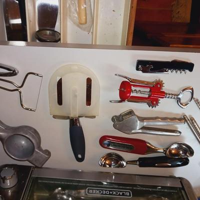 KITCHEN UTENSILS