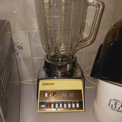 TOASTER OVEN, BLENDER AND HOT AIR CORN POPPER