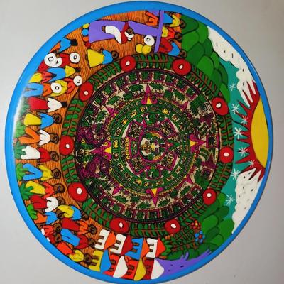 COLORFUL DETAILED WALL HANGING