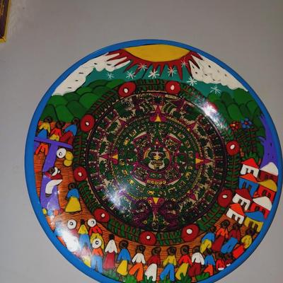 COLORFUL DETAILED WALL HANGING