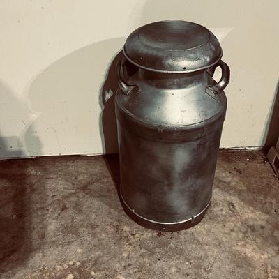 Two Milk Cans (G-MG)