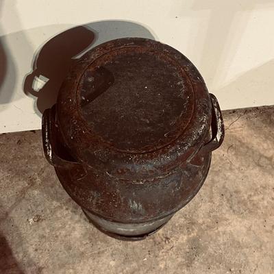 Two Milk Cans (G-MG)