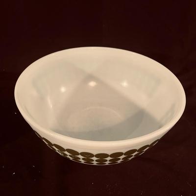 Pyrex Green Polka Dot Mixing Bowl & More (K-MG)