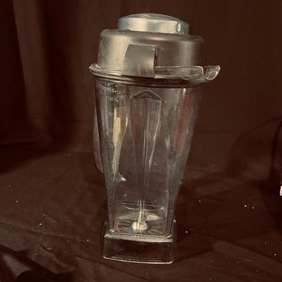 Vita-Mix Blender (K-MG)