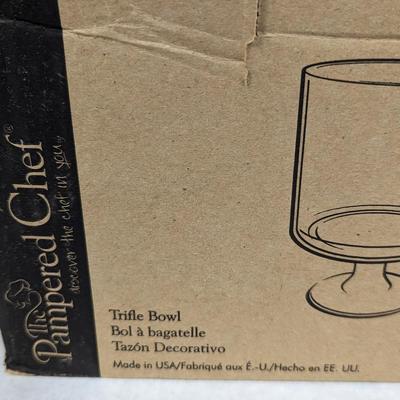 Pampered Chef Trifle Bowl