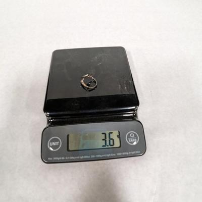 Sterling Silver Ring 3.6 grams