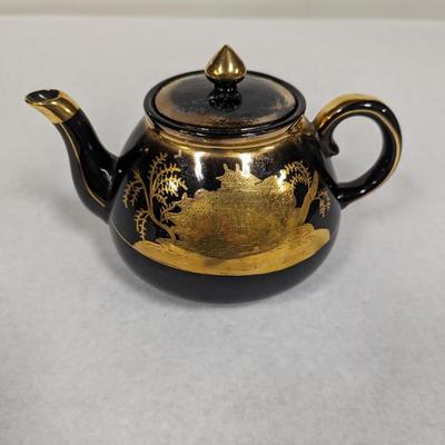 Vintage Black & Gold Teapot