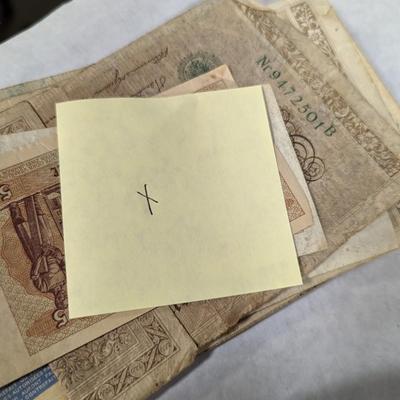 Foreign Banknotes Lot X
