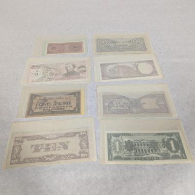 Foreign Banknotes Japanese/Philippine Paraguay Uruguay Indonesia Lot R