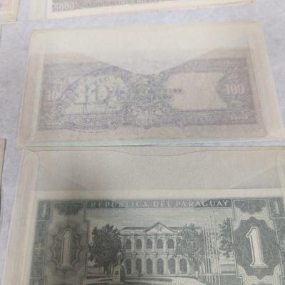 Foreign Banknotes Japanese/Philippine Paraguay Uruguay Indonesia Lot R