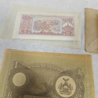 Foreign Banknotes Paraguay Biafra Laos St. Helena Bulgaria Lot O