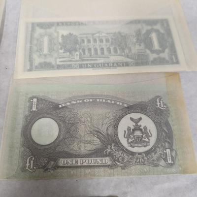 Foreign Banknotes Bulgarian Biafra Japanese Paraguay Lot N
