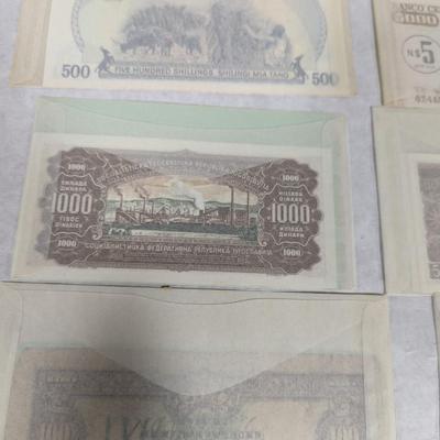 Foreign Banknotes Japanese/Philippine Philippine Gureilla Yugoslavia Uganda Uruguay Lot L