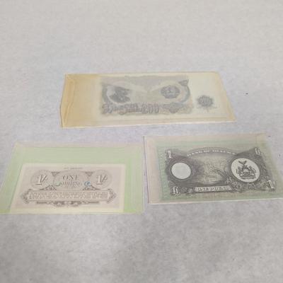 Foreign Banknotes Great Britain Biafra Bulgarian Lot K