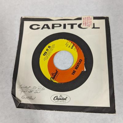 Beatles 'Yes It Is' 45 Record Capitol Label