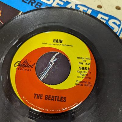 Beatles 'Paperback Writer' Rain 45 Record Capitol Label