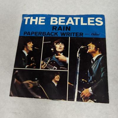 Beatles 'Paperback Writer' Rain 45 Record Capitol Label