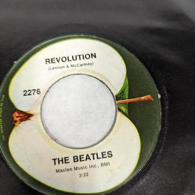 The Beatles on Apple Set of Four 45 Records 'Let it Be' 'Revolution' 'Get Back' 'Mary Hopkins'