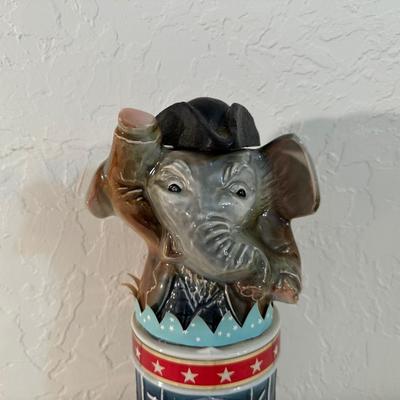 FULL 1976 JIM BEAM REPUBLICAN ELEPHANT