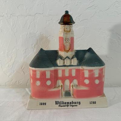 JIM BEAM 1969 WILLIAMSBURG DECANTER