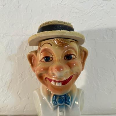 1976 MORTIMER SNERD JIM BEAM DECANTER