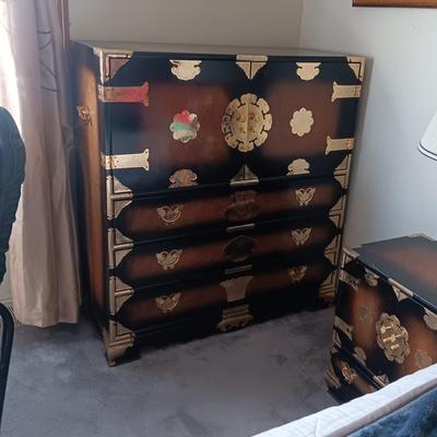GORGEOUS KOREAN TANSU-STYLE CHINOISERIE CHEST OF DRAWERS W/BUTTERFLY HARDWARE