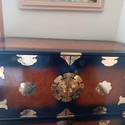 GORGEOUS KOREAN TANSU-STYLE CHINOISERIE CHEST OF DRAWERS W/BUTTERFLY HARDWARE
