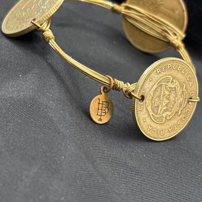 BOURBON & BOWETIES Handcrafted COIN Bangle Bracelet Costa Rica Colones Gold ToneBOURBON