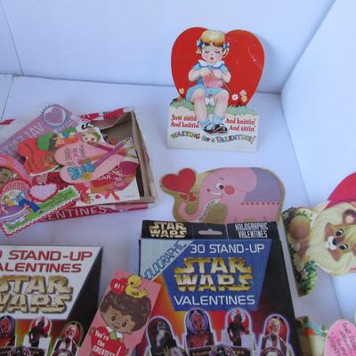 Lot of Vintage Used and Modern Star Wars, NFL Unused Valentines
