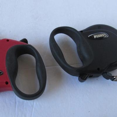 2 Small Retractable Dog Leashes