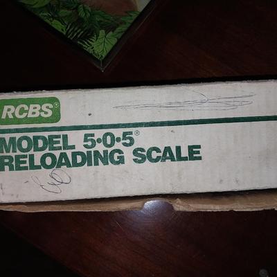 RELOADING SCALE
