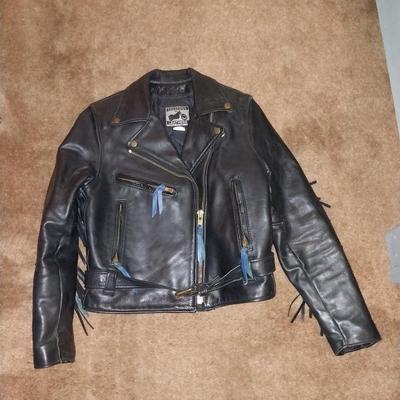 VERY NICE LADIES FRINGED LEATHER JACKET