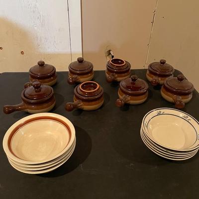 STONEWARE FRENCH ONION SOUP BOWLS PLUS CEREAL BOWLS
