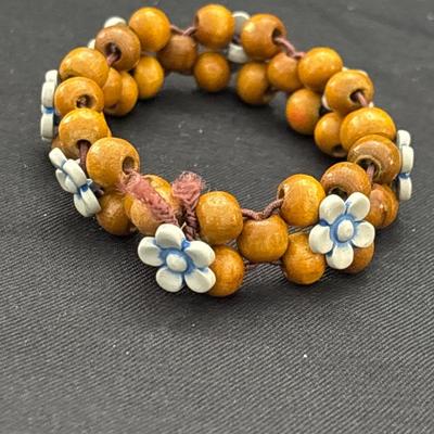 Bohemian Vintage Natural Wooden Beads Bracelets For Women Ethnic Hollow Personality Beach Vacation Elasticity Bracelets Jewelry