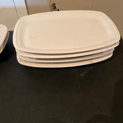 MISCELLANEOUS KITCHEN ITEMS