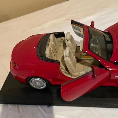 MAISTO LEXUS SC 430 DIE-CAST MODEL CAR