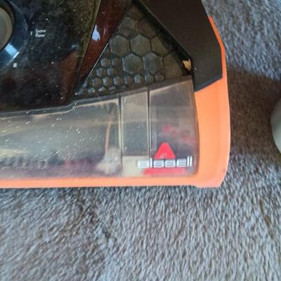 BISSELL BAGLESS VACUUM AND A STEP STOOL