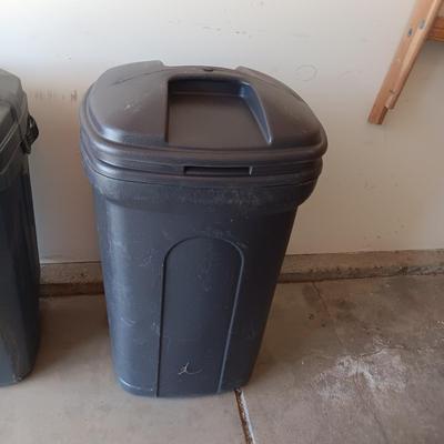 3 TRASH CANS ON WHEELS