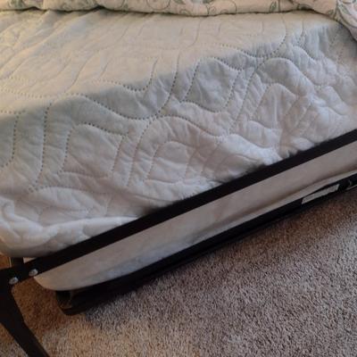 Twin Sized Bed with Trundle- Measures Approx 38